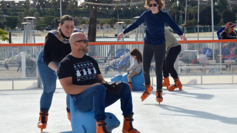 Newport Beach Ice Skating