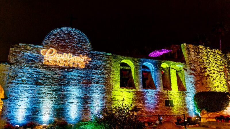 San Juan Capistrano Christmas Lights