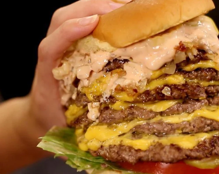 Animal Style Burger: The Iconic In-N-Out Experience