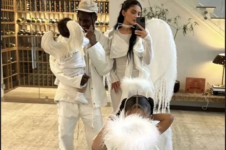 Who is Travis Scott Dating? A Deep Dive into the Rapper’s Love Life