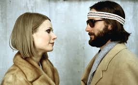 The Royal Tenenbaums: A Study in Dysfunction, Redemption, and Cinematic Whimsy